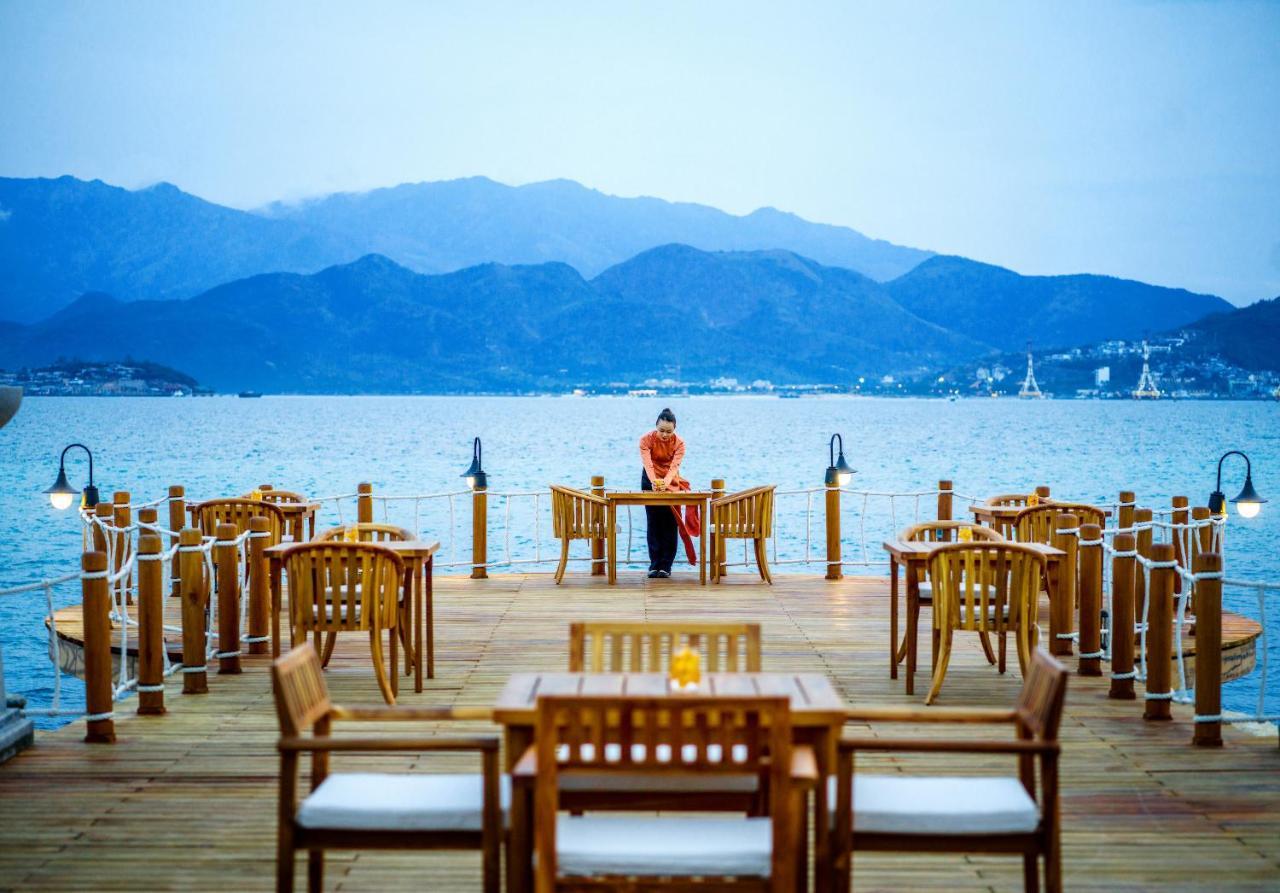 Vinpearl Luxury Nha Trang Hotel Ngoại thất bức ảnh